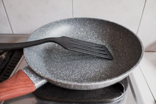 How Nonstick Coatings Benefit the Food and Beverage Industry